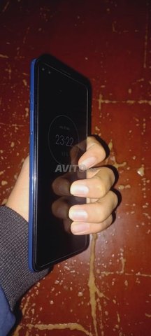 Motorola g100 d'une très bonne état 