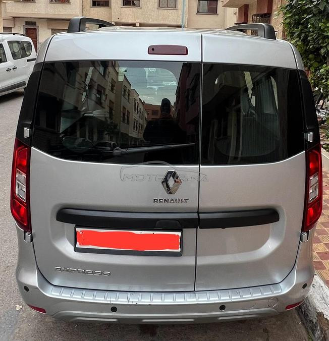 renault experes daisel 1er main