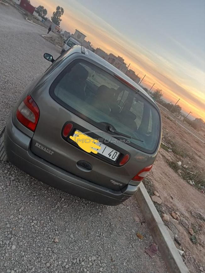 رونو سينيك