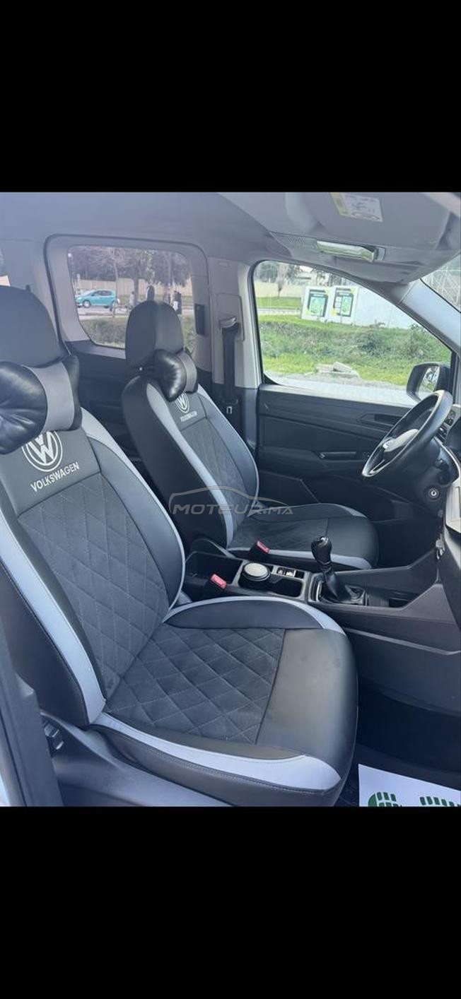 Volkswagen Caddy Diesel Manuelle 2022 à Tanger