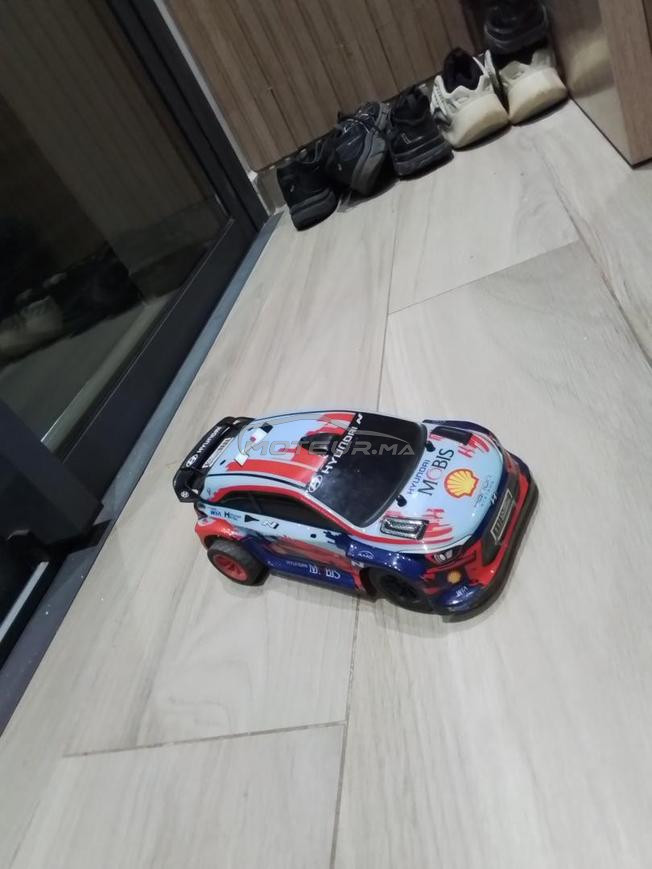 Voiture rc à vendre bonne qualité prix négociable