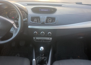 Renault Fluence Diesel Manuelle 2013 à Agadir