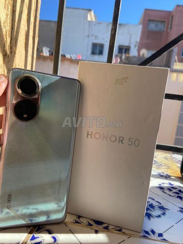 le types de téléphone est honor 50