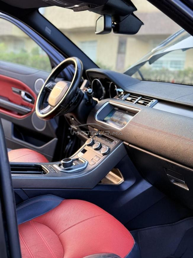 Range Rover évoque 2018