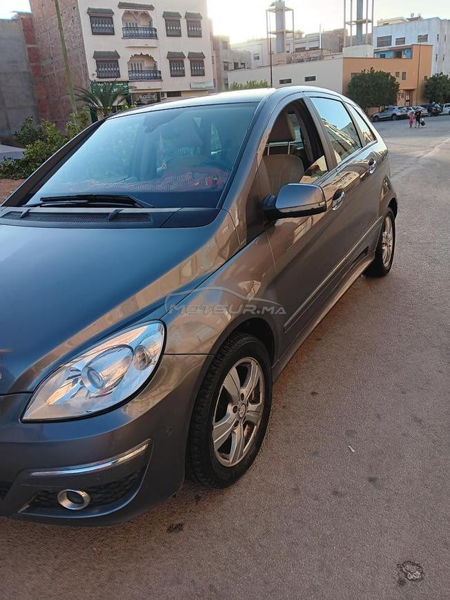 Mercedes série B200 modèles 2010 dédouaner en 2017