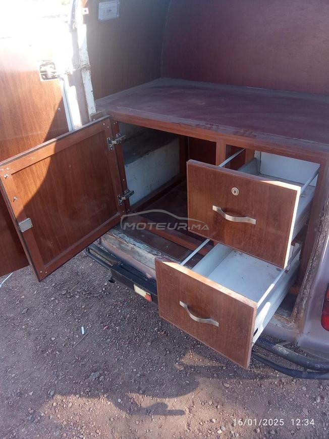 Renault R4 Essence Manuelle 1980 à Settat