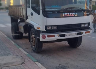 Camion isuzu