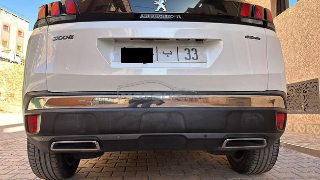 Peugeot 3008 Diesel Automatique 2018 à Agadir