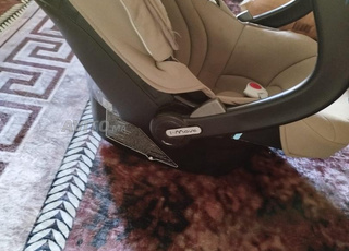 Pousette Chicco 2en1 importée d'Europe 