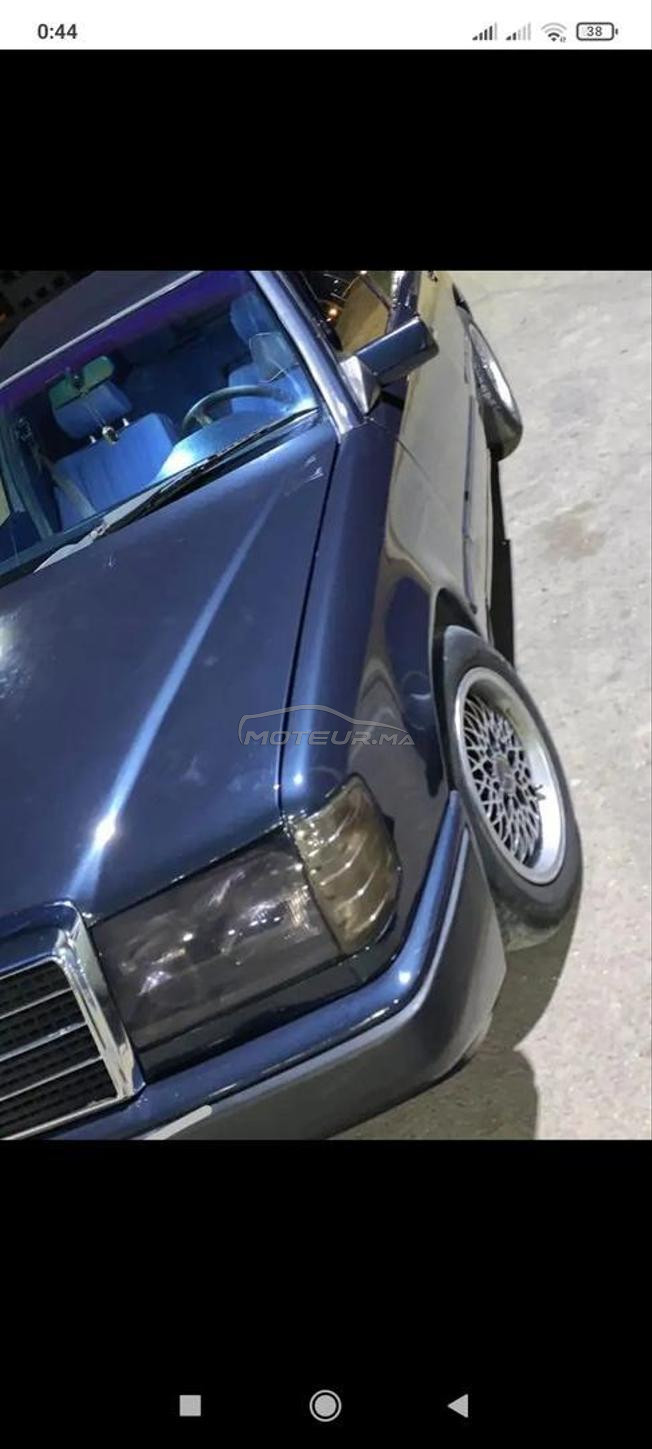 مرسيديس بينز 250D.