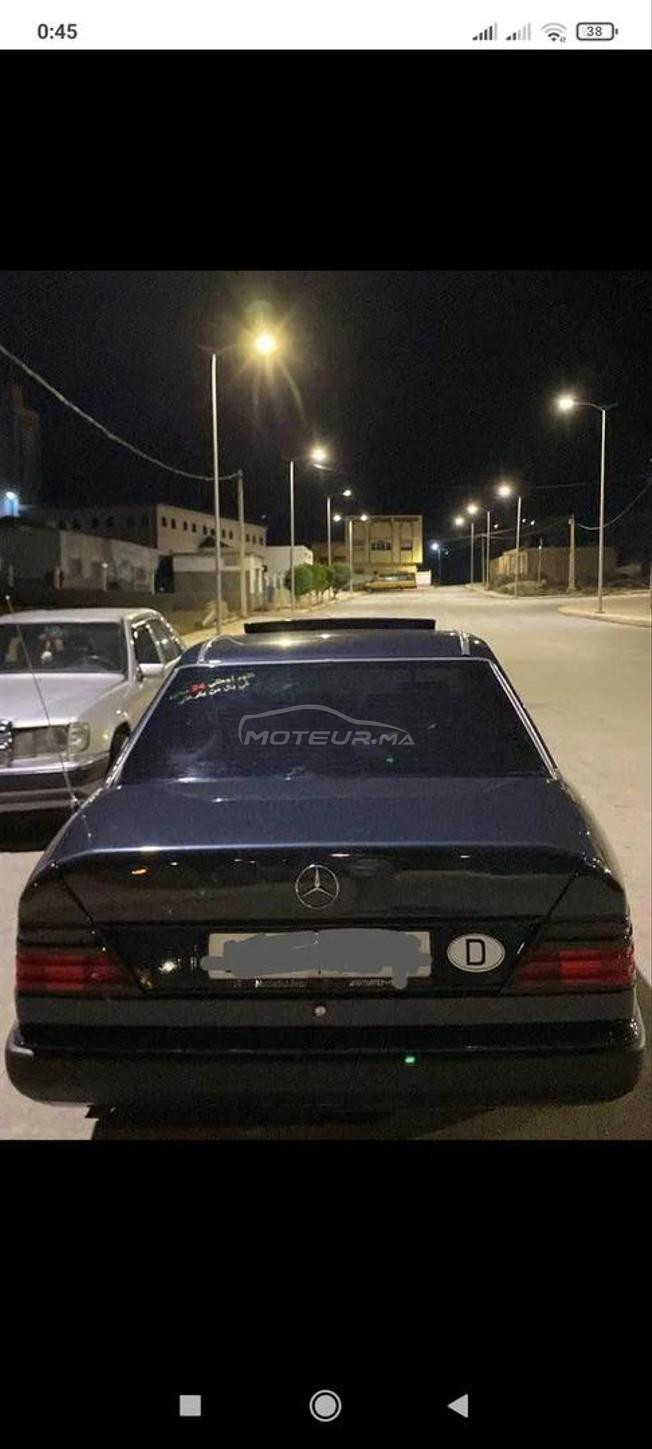 مرسيديس بينز 250D.