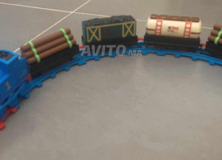 قطار طوماس رائع للأطفال 