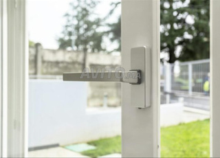 Four peinture menuiserie aluminium - Maroc