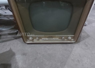 عين الشق انارة