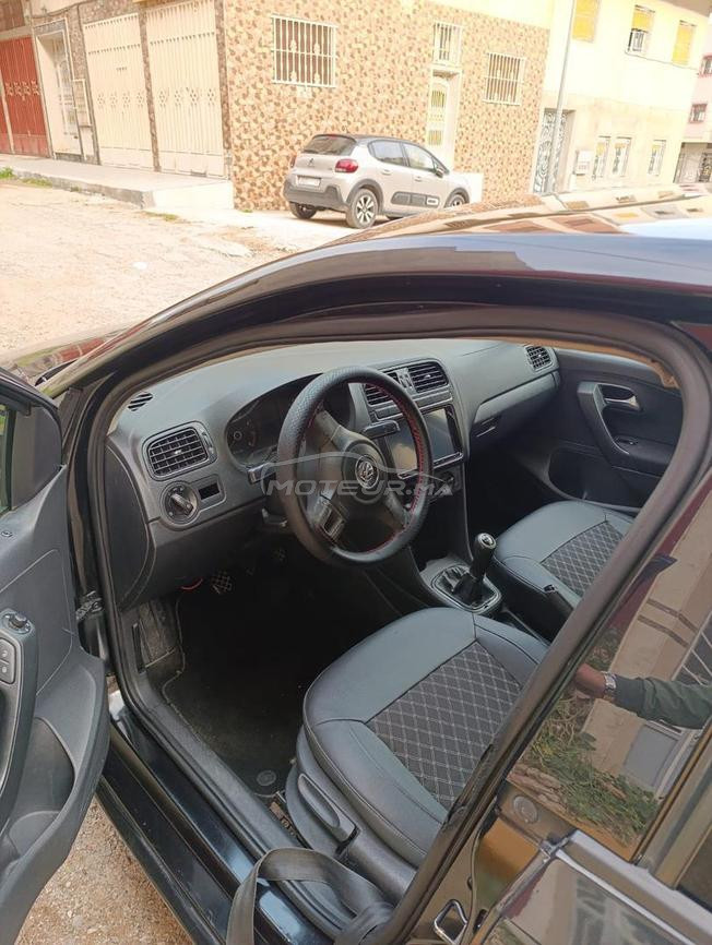 Volkswagen Polo Essence Manuelle 2010 à Tanger