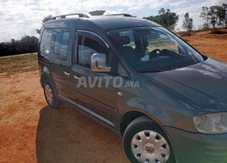 caddy  للبيع في حالة ممتازة