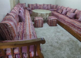 صالون مغربي للبيع مزال نقي