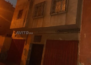 دار للبيع لافيلات 