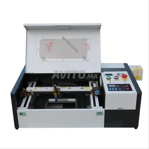 Machine de découpe automatique laser 200*300mm