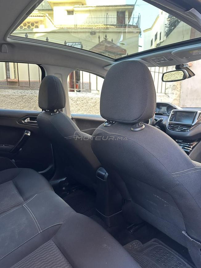 Peugeot 208 Diesel Manuelle 2019 à Casablanca