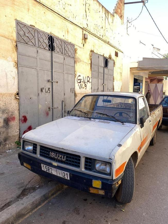 isusu سيارة جيدة جدا