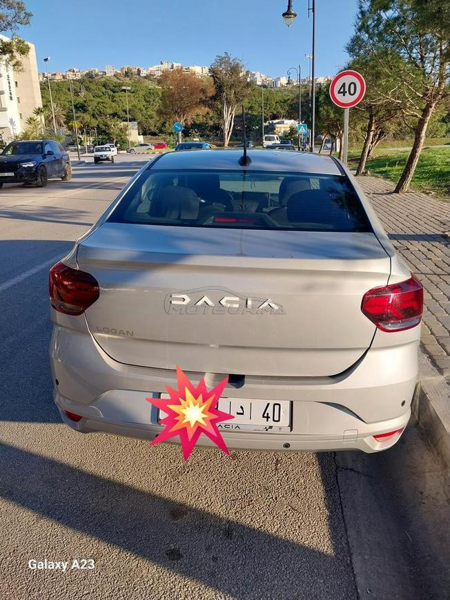 Dacia Logan tout option 11/2023 à Tanger 14000 km