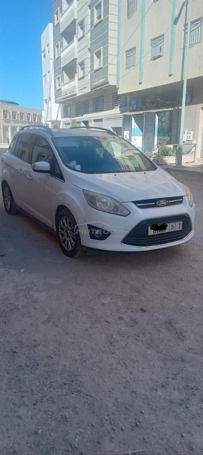 ford grand cmax titaium 7 places