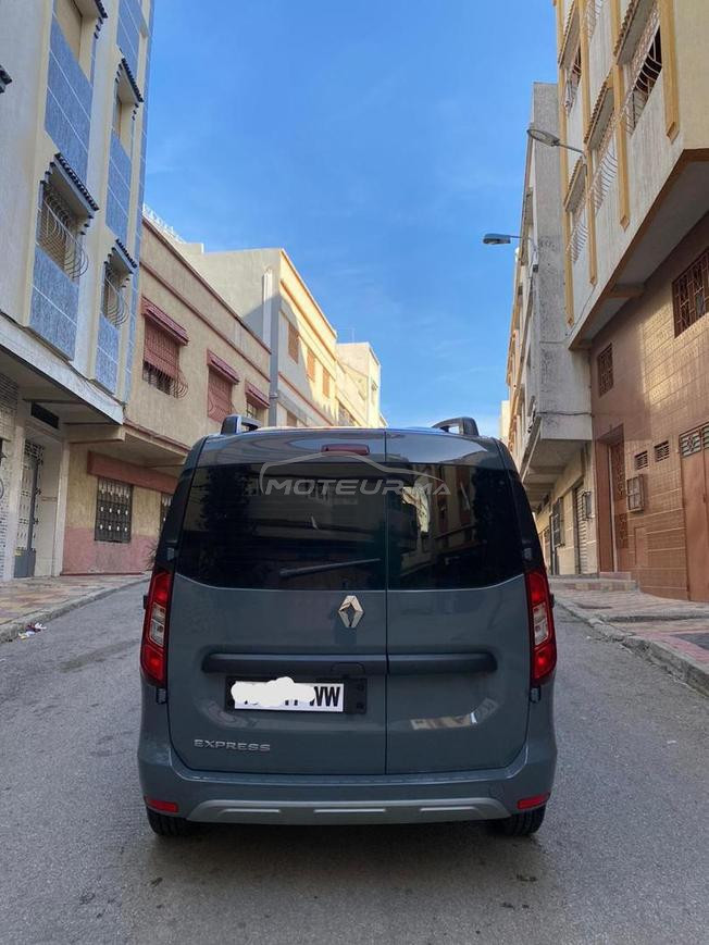 Renault Express Diesel Manuelle 2024 à Tanger