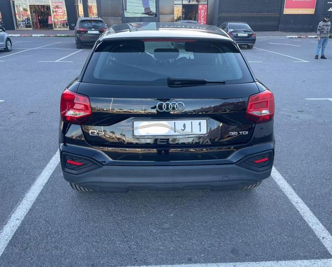 Audi Q2  modèle 2021 très bon état 