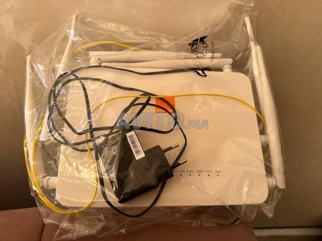 Routeur-Fibre Optique- WIFI 5GHZ- ZTE ZXHN F680 V6