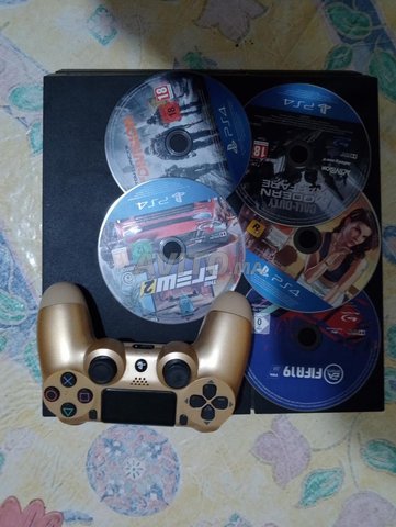 ps4 fat très bon état 