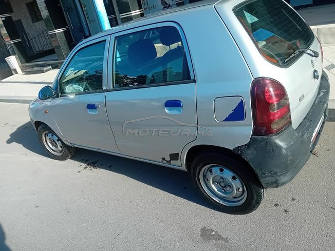 voiture suzuki en bon état 