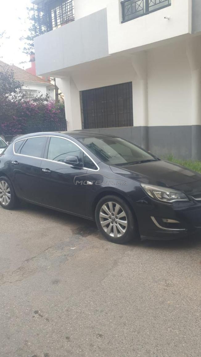 Opel Astra Diesel Manuelle 2013 à Kénitra