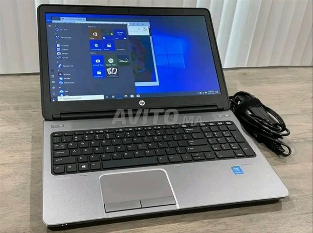 Hp i5 Ram 8 Disc 256 SSD écran 15