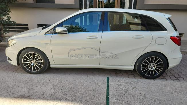 Mercedes B180
