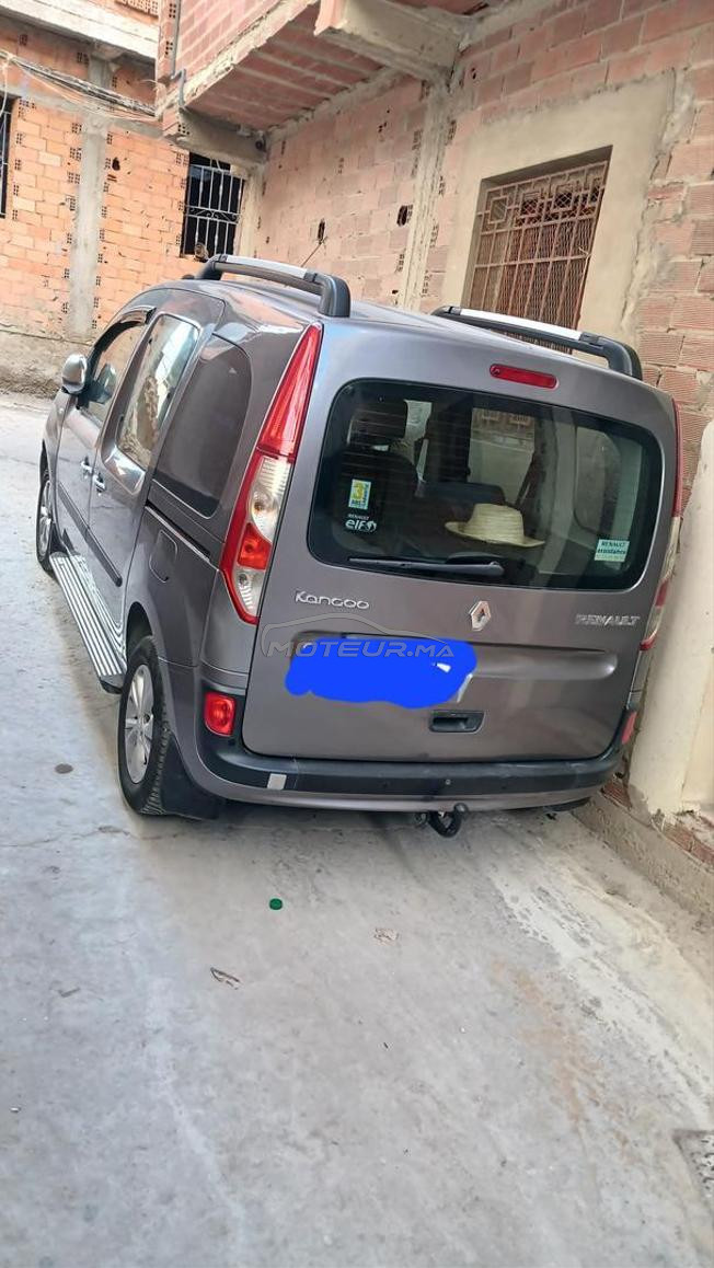 رونو كونغو ديزل يدوي 2015 في طنجة