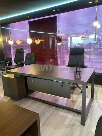 Mobilier de Bureau Adapté à Tous les Besoins PRO