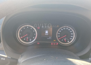 Hyundai i 10 Essence Automatique 2023 à Meknès