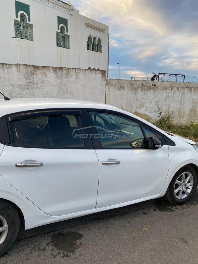 Peugeot 208 Diesel Manuelle 2014 à Tétouan