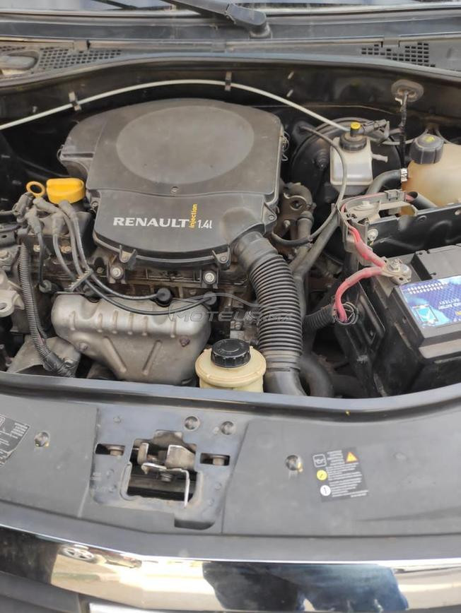 voiture dacia 2009