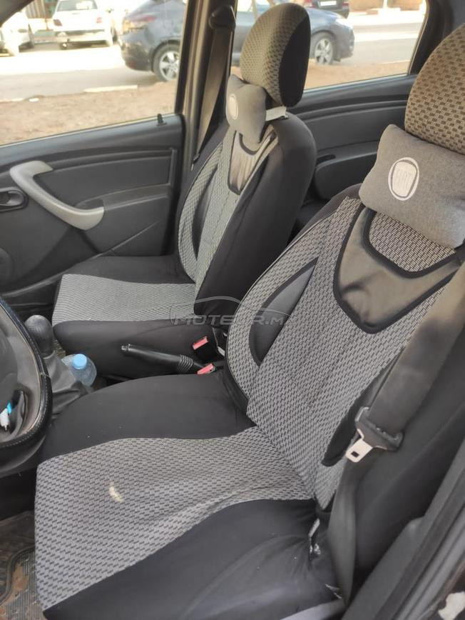 voiture dacia 2009