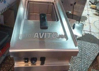 friteuse sur placard gaz 