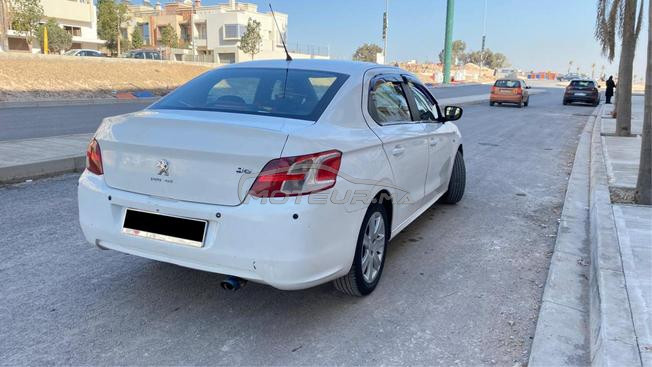 Peugeot 301 Diesel Manuelle 2017 à Casablanca