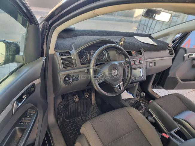 Volkswagen touran diwna 2015 model 2011