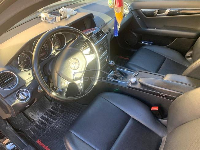 Mercedes-Benz Classe C 200 Diesel 2013 à Fès