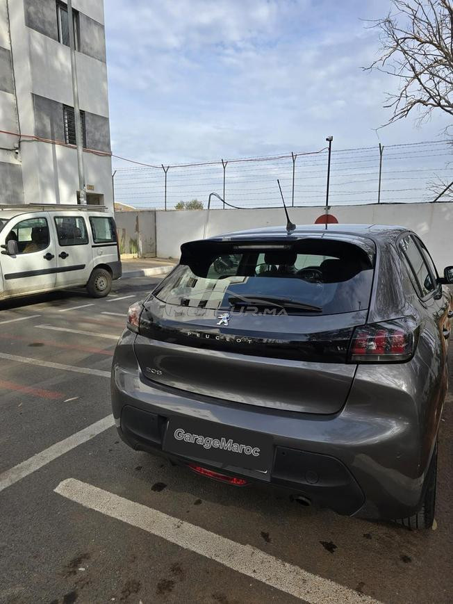 peugeot 208 automatique 130ch 2022