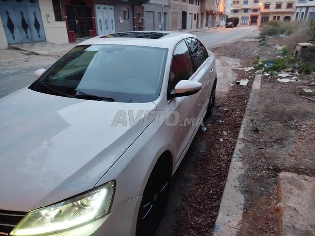 Volkswagen Jetta Diesel Automatique 2016 à Nador - 2