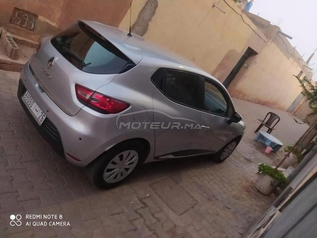 Renault clio très bon etat