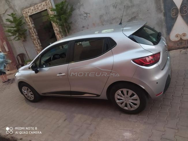 Renault clio très bon etat