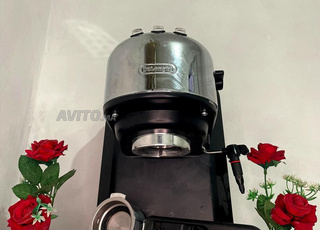 Machine à café DELONGHI 